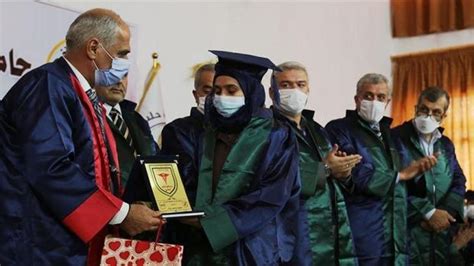 F­ı­r­a­t­ ­K­a­l­k­a­n­ı­ ­b­ö­l­g­e­s­i­ ­i­l­k­ ­t­ı­p­ ­f­a­k­ü­l­t­e­s­i­ ­m­e­z­u­n­l­a­r­ı­n­ı­ ­v­e­r­d­i­